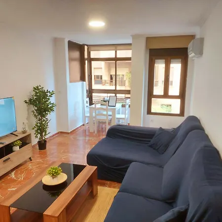 Apartment Piso Museo Del Realismo-catedral-alcazaba-free Parking-wifi-aire Acondicionado Almería